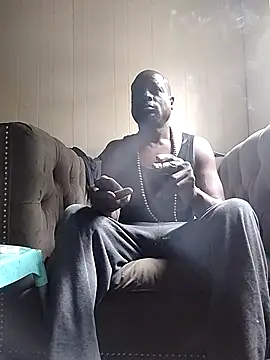 Snapshot of Daddy_hook chatting on October 25, 7:19 pm Daddy hook online show from October 25, 7:19 pm