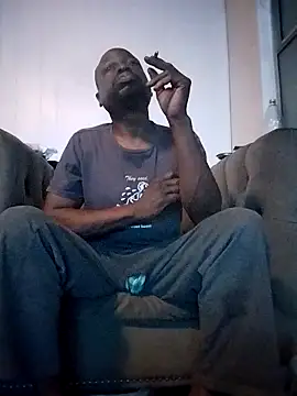 Snapshot of Daddy_hook chatting on October 26, 7:25 am Daddy hook online show from October 26, 7:25 am