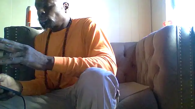 Daddy hook online show from April 29, 11:00 pm