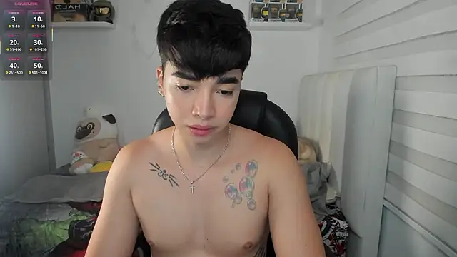 santy7v7 online show from March 6, 1:18 pm