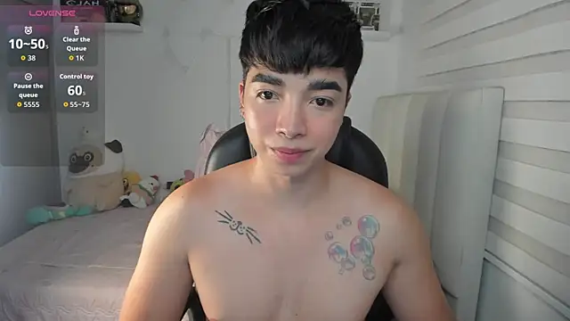 Snapshot of santy7v7 chatting on July 23, 8:07 pm santy7v7 online show from July 23, 8:07 pm
