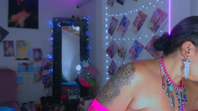 sweet vanessa 22 online show from September 12, 9:48 pm