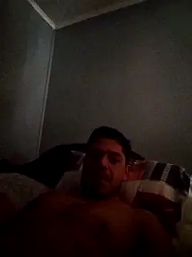 Snapshot of 12pf chatting on February 20, 1:33 pm 12pf online show from February 20, 1:33 pm