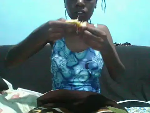 Snapshot of sweetchic_ chatting on March 14, 5:57 pm sweetchic online show from March 14, 5:57 pm