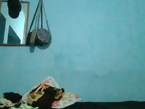 Snapshot of sweetchic_ chatting on March 17, 10:38 pm sweetchic online show from March 17, 10:38 pm