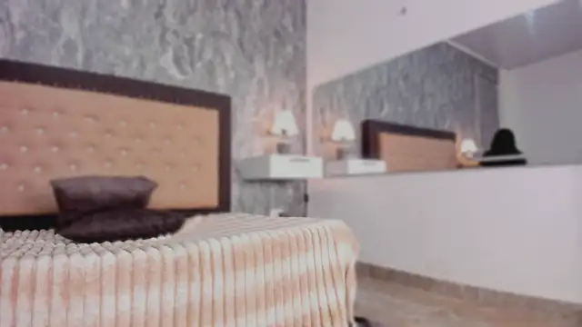 Lia sarahi online show from November 12, 11:43 am