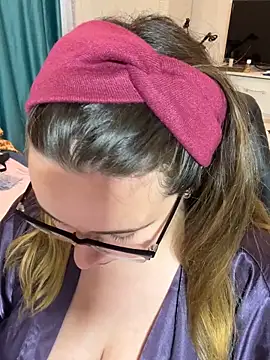 DienkaGreen online show from November 18, 8:08 am