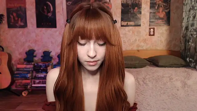 Snapshot of Friendly_Ellie chatting on September 25, 11:08 pm Friendly Ellie online show from September 25, 11:08 pm