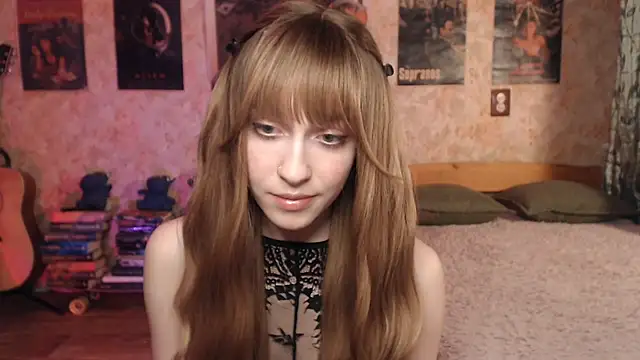 Friendly Ellie online show from March 3, 1:17 pm