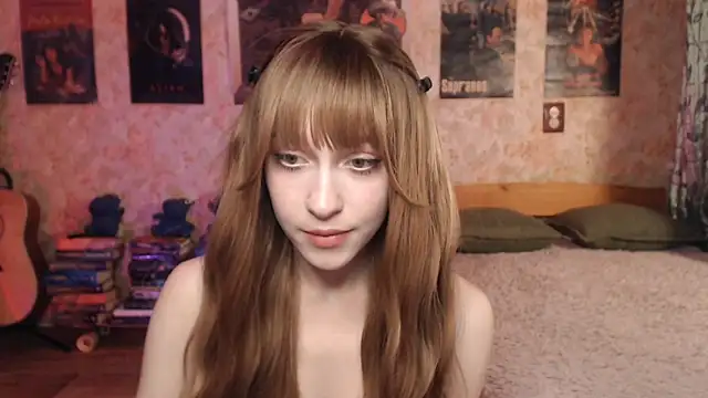 Friendly Ellie online show from March 4, 11:22 pm