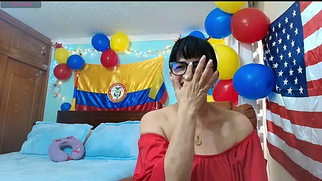 Snapshot of ISABEEL_SOFIA01 chatting on June 26, 1:26 pm ISABEEL SOFIA01 online show from June 26, 1:26 pm