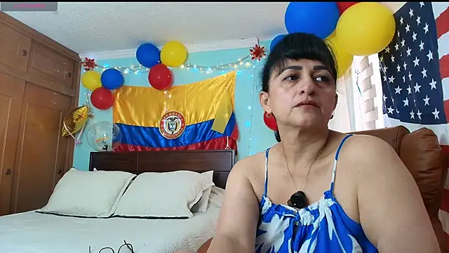Snapshot of ISABEEL_SOFIA01 chatting on July 14, 8:03 pm ISABEEL SOFIA01 online show from July 14, 8:03 pm