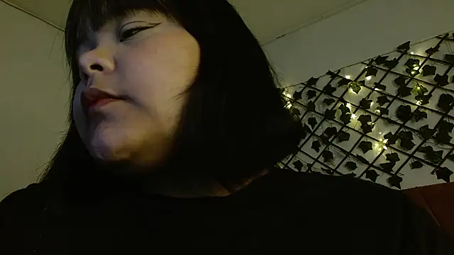 Snapshot of sexychubby___ chatting on March 21, 5:43 am sexychubby    online show from March 21, 5:43 am
