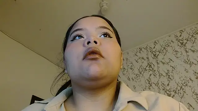 Snapshot of sexychubby___ chatting on December 5, 5:09 pm sexychubby online show from December 5, 5:09 pm