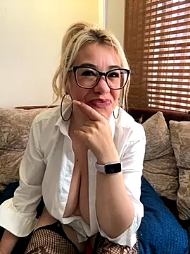 Snapshot of salomesweet13 chatting on October 24, 5:42 pm salomesweet13 online show from October 24, 5:42 pm