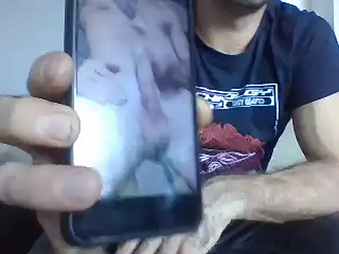 Snapshot of aroj95 chatting on September 11, 3:56 pm aroj95 online show from September 11, 3:56 pm