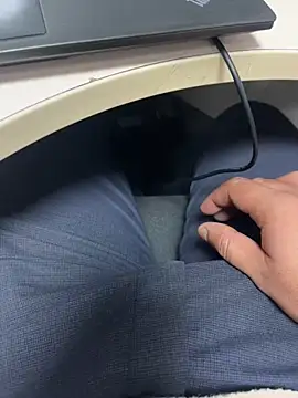 Snapshot of Bareilly_Boy1 chatting on December 17, 5:57 am Bareilly Boy1 online show from December 17, 5:57 am