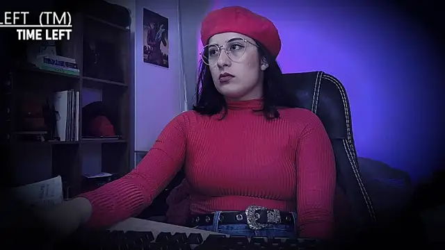 Snapshot of Scarlett_Sen chatting on June 20, 1:36 pm Scarlett Sen online show from June 20, 1:36 pm
