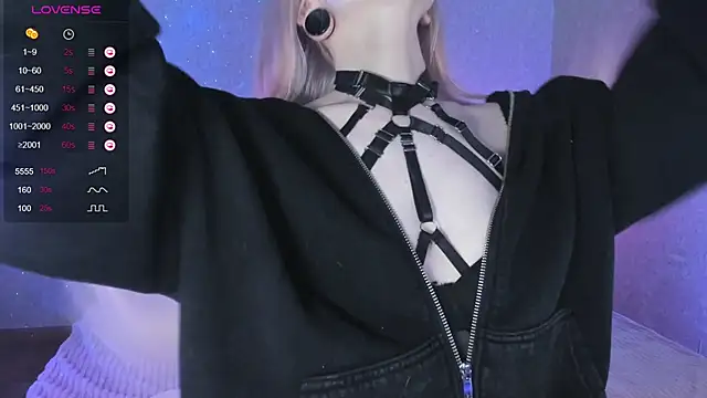 Snapshot of Misty_Shadow chatting on February 2, 1:34 am Misty Shadow online show from February 2, 1:34 am