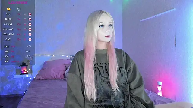 Snapshot of Misty_Shadow chatting on March 22, 5:31 pm Misty Shadow online show from March 22, 5:31 pm