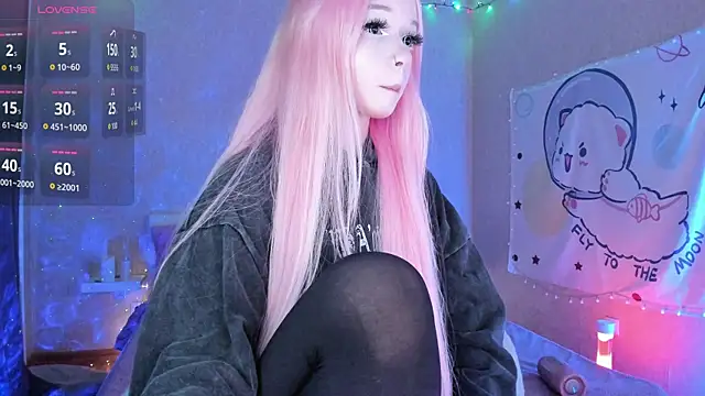 Snapshot of Misty_Shadow chatting on November 24, 10:42 pm Misty Shadow online show from November 24, 10:42 pm