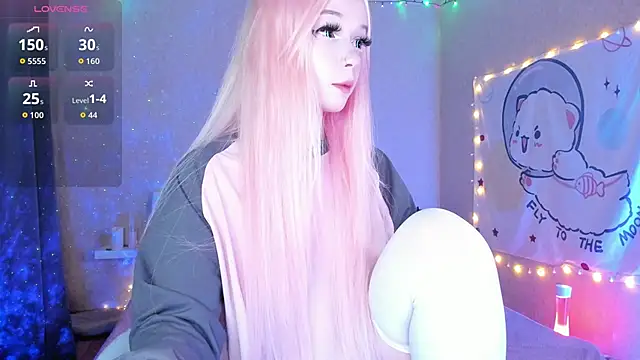 Snapshot of Misty_Shadow chatting on December 2, 11:23 pm Misty Shadow online show from December 2, 11:23 pm