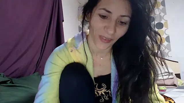 Snapshot of sexyevalove chatting on November 16, 3:45 am sexyevalove online show from November 16, 3:45 am