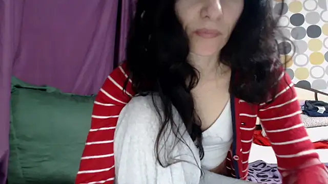 Snapshot of sexyevalove chatting on February 25, 4:00 am sexyevalove online show from February 25, 4:00 am