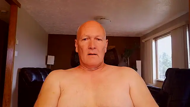 Snapshot of BasicAnt chatting on July 7, 2:43 pm BasicAnt online show from July 7, 2:43 pm