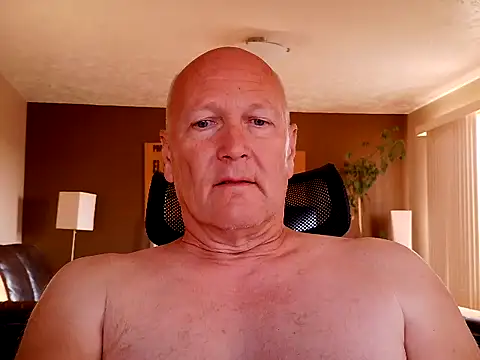 Snapshot of BasicAnt chatting on July 24, 12:36 pm BasicAnt online show from July 24, 12:36 pm