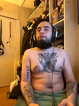 Snapshot of cnasty5621333 chatting on November 14, 10:58 am cnasty5621333 online show from November 14, 10:58 am