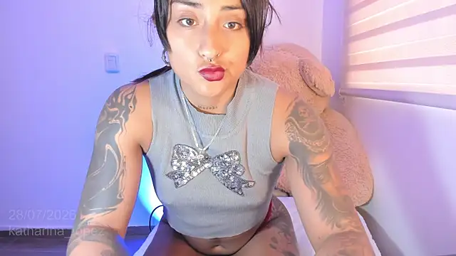 Snapshot of Katharina_Lopez chatting on July 28, 9:58 pm Katharina Lopez online show from July 28, 9:58 pm