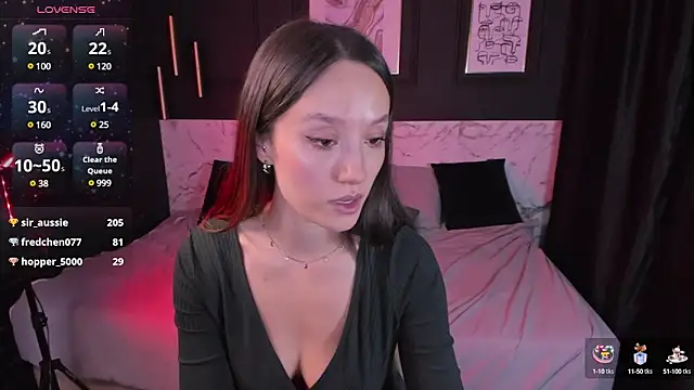 Snapshot of AgnesGoddess chatting on January 24, 2:39 am AgnesGoddess online show from January 24, 2:39 am