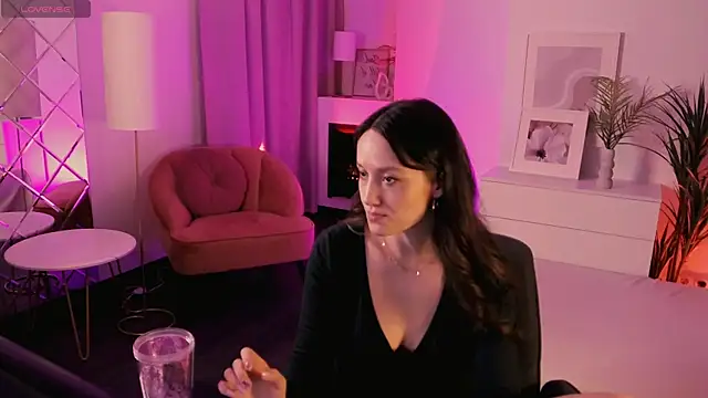 Snapshot of AgnesGoddess chatting on September 26, 8:51 am AgnesGoddess online show from September 26, 8:51 am