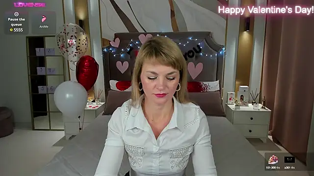 annasimonsj online show from February 16, 12:30 am