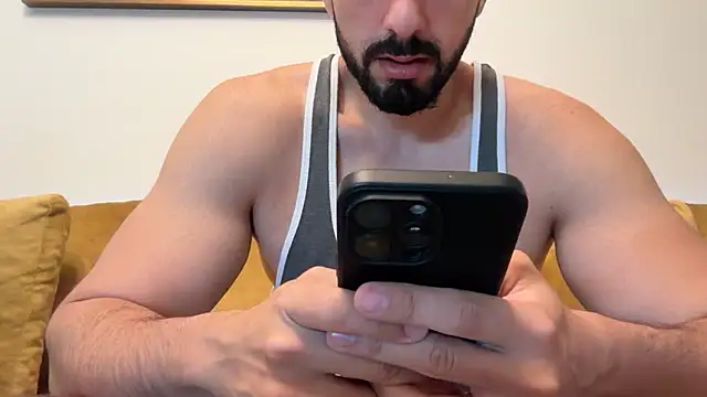 Snapshot of jeffmaverick12 chatting on September 23, 5:21 am jeffmaverick12 online show from September 23, 5:21 am