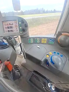 Snapshot of utoopia777 chatting on October 6, 9:29 am utoopia777 online show from October 6, 9:29 am