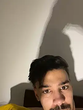 Snapshot of Hermanooooooo chatting on March 22, 8:29 am Hermanooooooo online show from March 22, 8:29 am