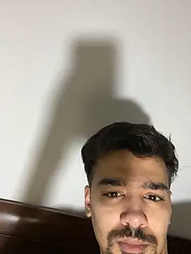 Hermanooooooo online show from March 27, 3:34 pm