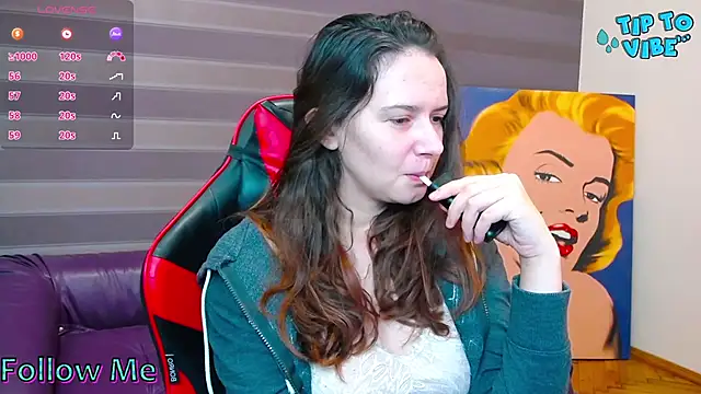 Snapshot of iris_nikhols chatting on September 9, 12:54 am iris nikhols online show from September 9, 12:54 am