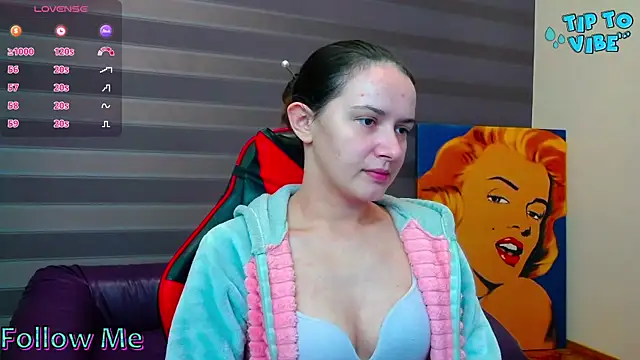 Snapshot of iris_nikhols chatting on November 11, 4:12 am iris nikhols online show from November 11, 4:12 am