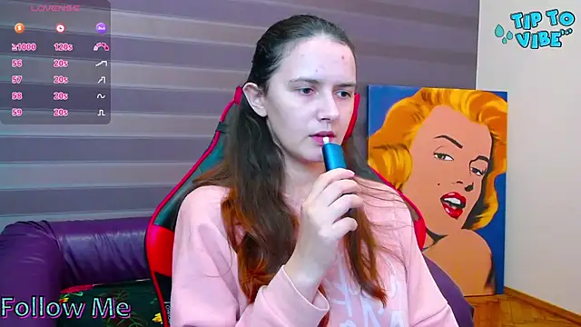 Snapshot of iris_nikhols chatting on November 17, 9:42 pm iris nikhols online show from November 17, 9:42 pm