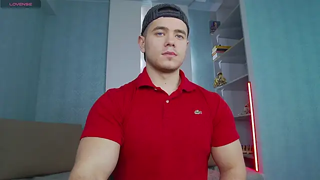 Snapshot of Arilas_ chatting on February 14, 7:17 am Arilas  online show from February 14, 7:17 am