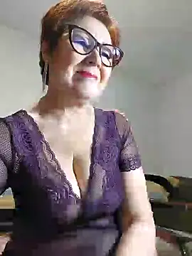 Snapshot of Fire_Night chatting on December 11, 1:17 pm Fire Night online show from December 11, 1:17 pm