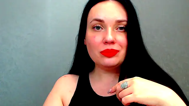 Snapshot of WorshipLilit chatting on December 31, 11:06 pm WorshipLilit online show from December 31, 11:06 pm