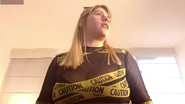 Snapshot of thamarajane chatting on January 17, 10:12 pm thamarajane online show from January 17, 10:12 pm