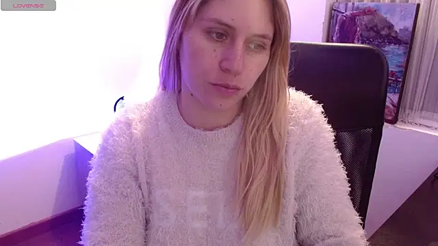 Snapshot of thamarajane chatting on February 20, 6:24 pm thamarajane online show from February 20, 6:24 pm