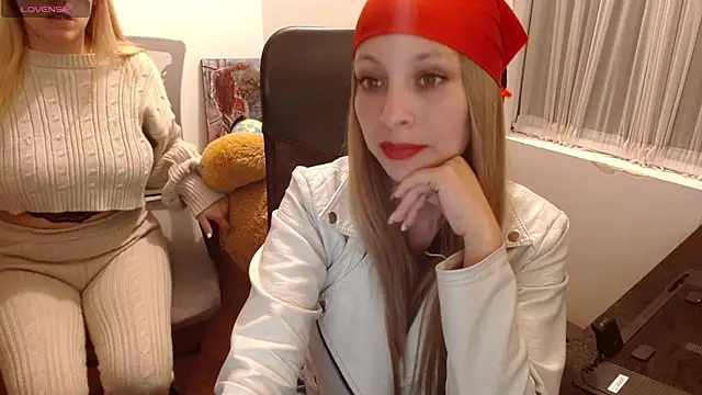 Snapshot of thamarajane chatting on February 26, 1:52 pm thamarajane online show from February 26, 1:52 pm