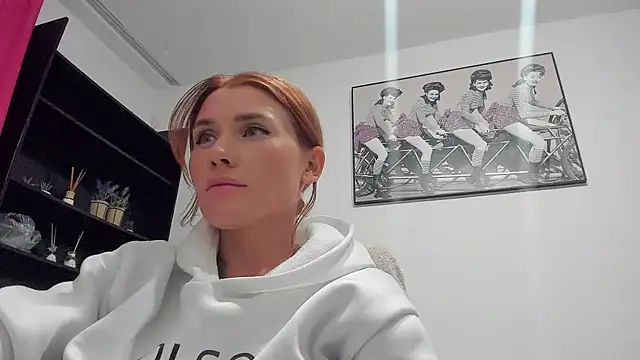 Cameron diazz online show from September 28, 6:35 pm