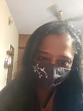 Snapshot of sexynayan23 chatting on March 7, 4:24 am sexynayan23 online show from March 7, 4:24 am